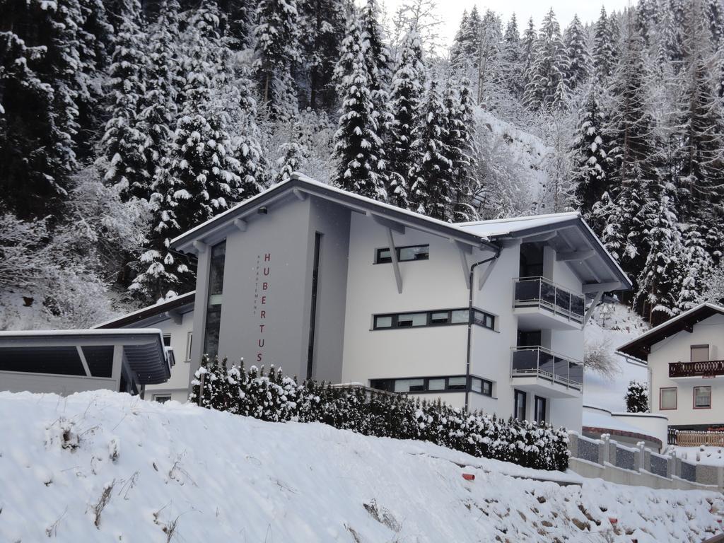 Appartement Hubertus Φλαχάου Εξωτερικό φωτογραφία